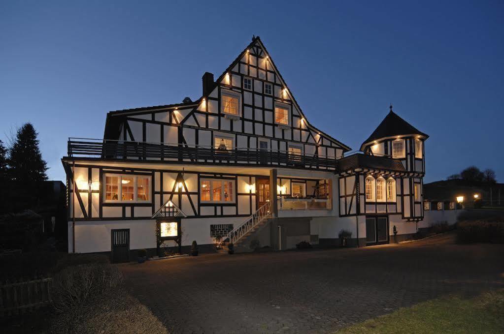Landhotel Repetal Attendorn Exterior photo